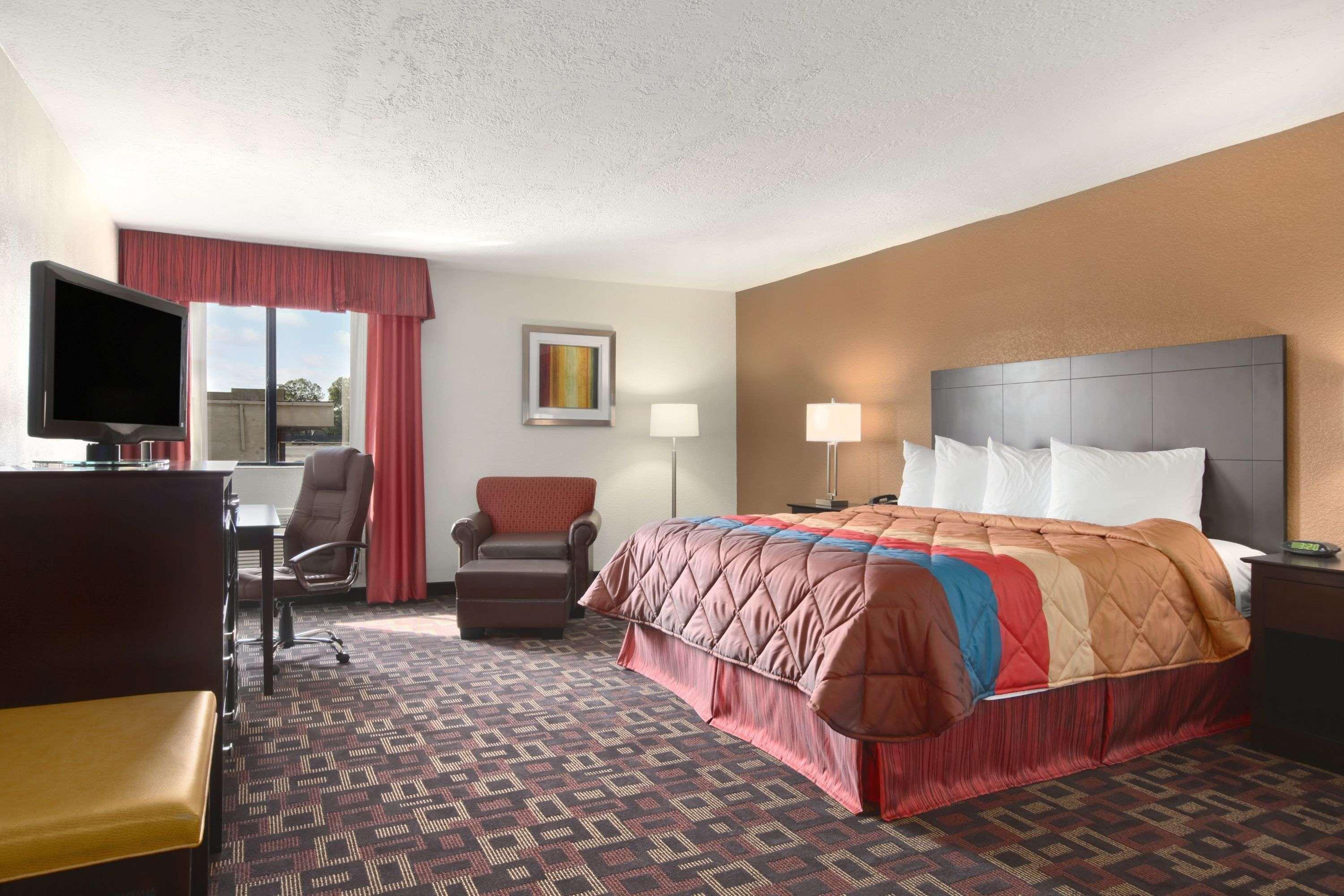 Sky Tree Hotels Tulsa Dış mekan fotoğraf